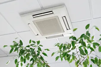 Instalación de equipo cassette en CABA y Zona Norte